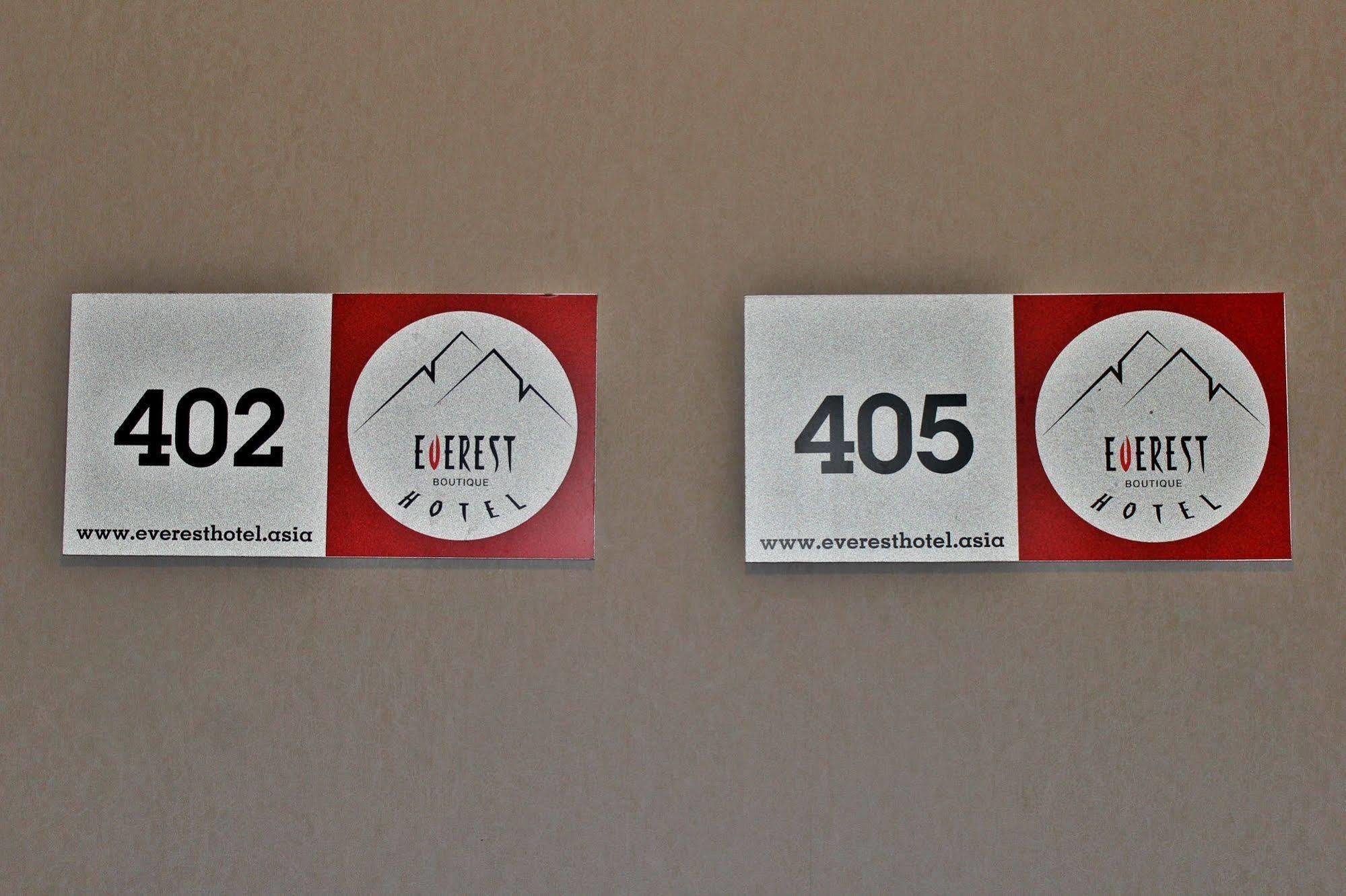 Everest Boutique Hotel Bangkok Exteriör bild